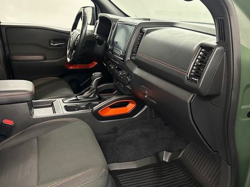 Used 2024 Nissan Frontier PRO-4X w/ Technology Package AWD/4WD image 31