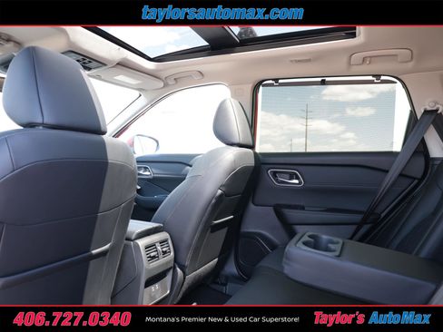 New 2026 Nissan Rogue Platinum AWD/4WD image 39