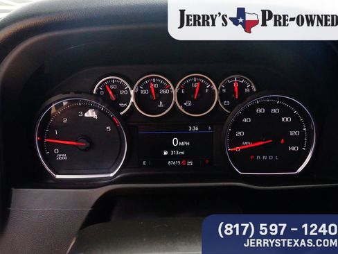Used 2022 Chevrolet Silverado 2500 LT w/ Convenience Package AWD/4WD image 11