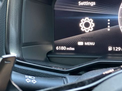 Used 2024 Nissan Z Performance w/ Floor Mat Package image 25