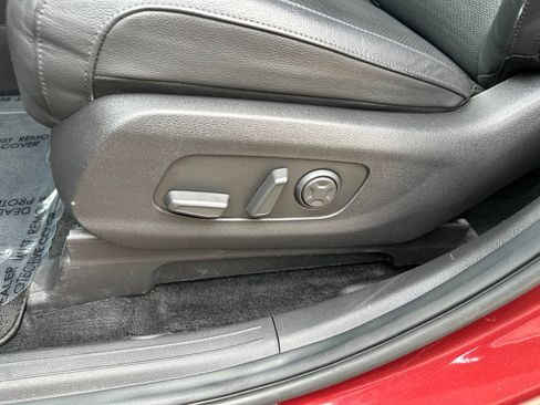 Used 2024 Kia Carnival SX Prestige FWD image 12