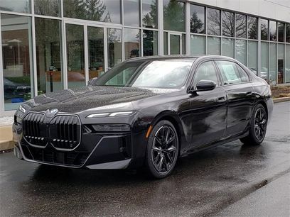 New 2025 BMW 760i xDrive