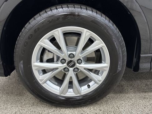 Used 2022 Audi Q3 2.0T Premium image 2