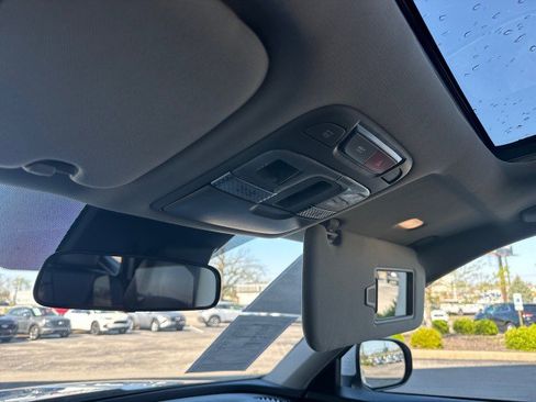 Used 2025 Kia Telluride S AWD/4WD image 15