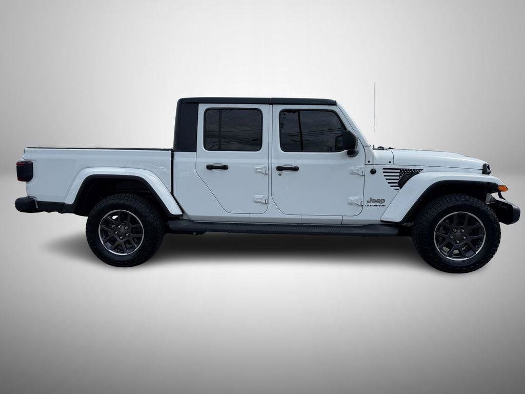Used 2021 Jeep Gladiator Overland w/ Safety Group AWD/4WD image 5
