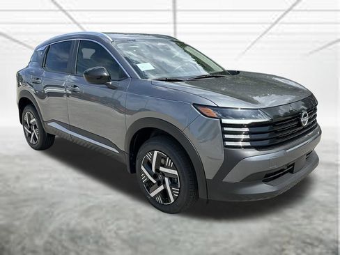 New 2026 Nissan Kicks SV FWD image 3