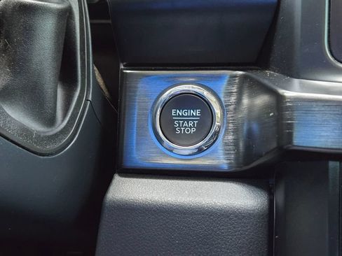 Used 2024 Ford F250 Lariat AWD/4WD image 22