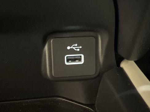 Certified 2024 Honda HR-V LX image 6