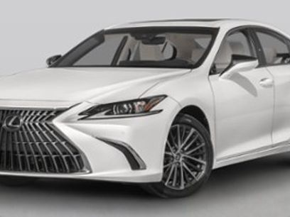 Used 2025 Lexus ES 300h w/ Premium Package
