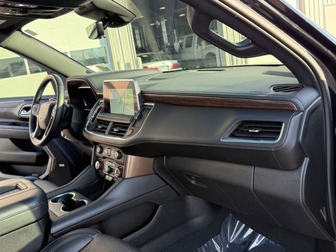 Used 2023 Chevrolet Tahoe High Country image 18