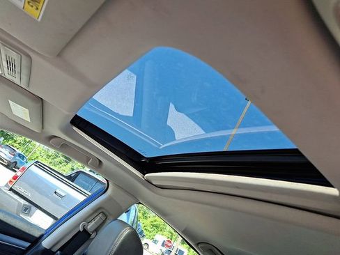 Used 2018 Honda Civic EX-L image 14