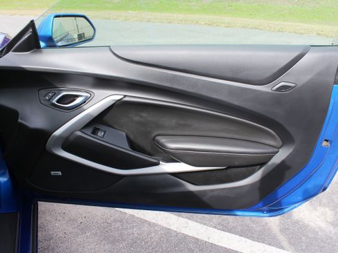 Used 2017 Chevrolet Camaro LT w/ RS Package image 42