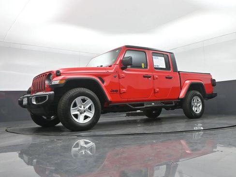 Used 2023 Jeep Gladiator Sport image 52