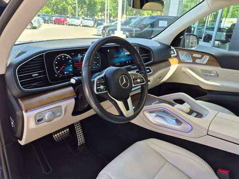 Certified 2022 Mercedes-Benz GLS 450 4MATIC image 14