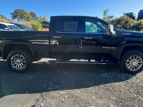 New 2026 Chevrolet Silverado 2500 LTZ w/ LTZ Premium Package image 4