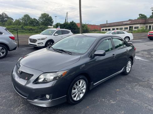 Used 2009 Toyota Corolla S FWD image 2