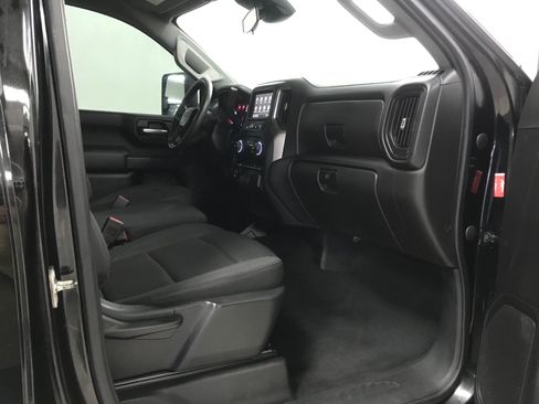 Used 2024 Chevrolet Silverado 2500 Custom w/ Custom Convenience Package AWD/4WD image 15