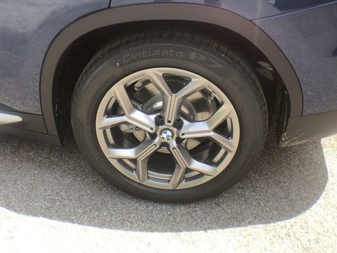 Used 2021 BMW X3 xDrive30i w/ Premium Package image 32