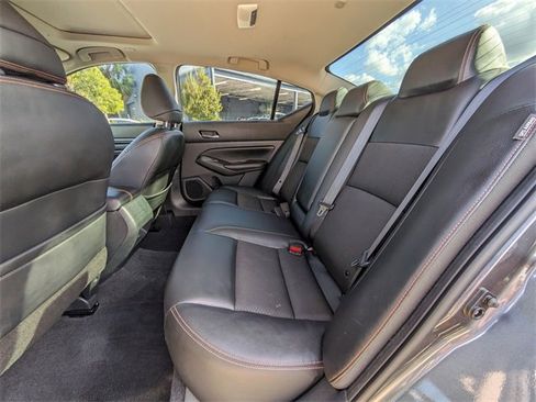 Used 2021 Nissan Altima 2.0 SR image 14