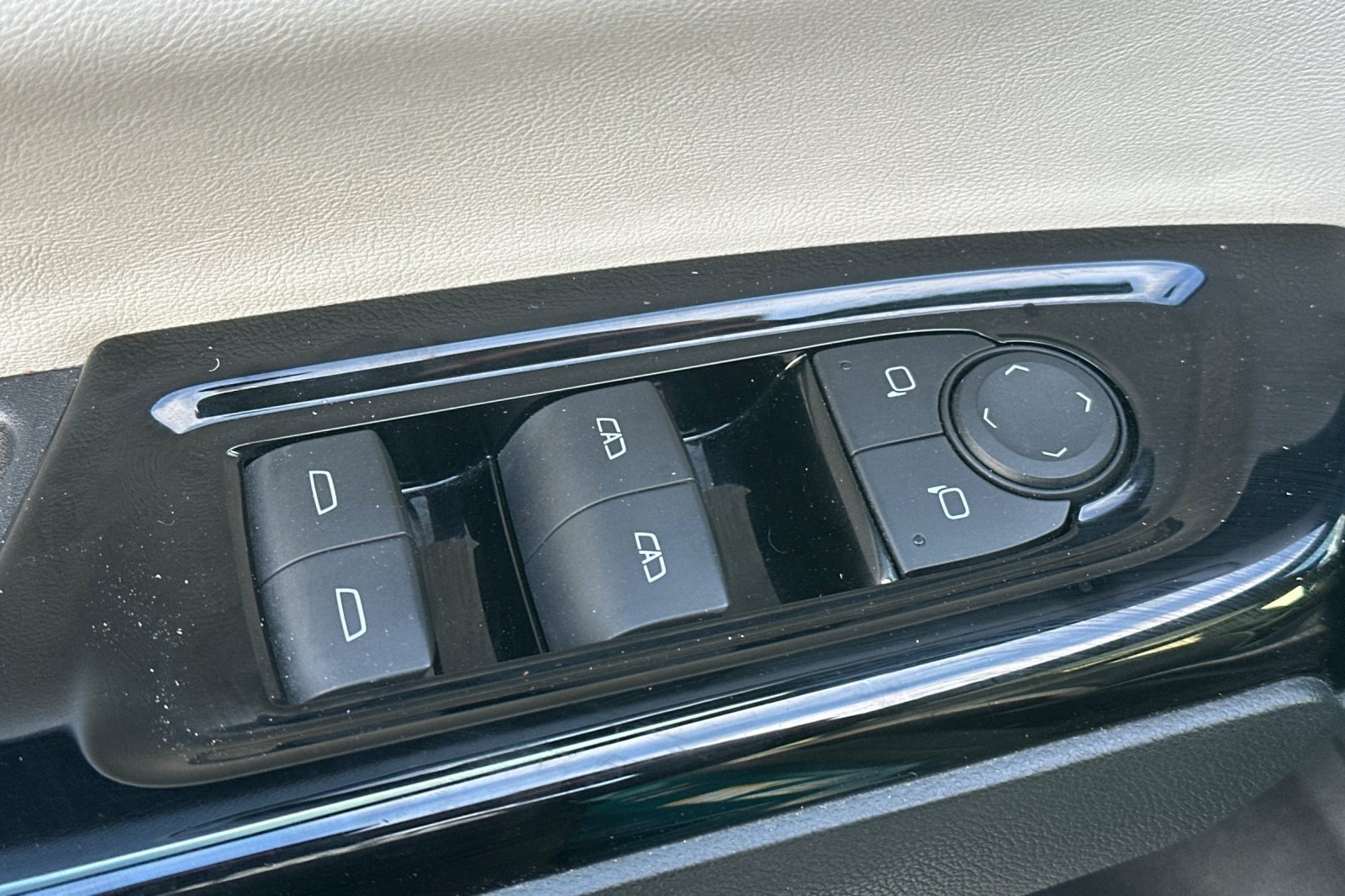 Certified 2024 Honda Prologue Touring image 13