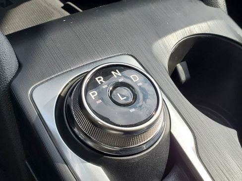 Used 2023 Ford Escape Platinum image 22