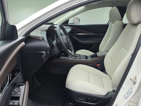 Certified 2024 MAZDA CX-30 AWD 2.5 S w/ Premium Package image 11