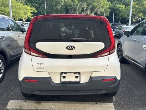 Used 2020 Kia Soul LX FWD image 5