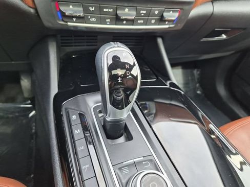 Used 2018 Maserati Levante AWD/4WD image 12