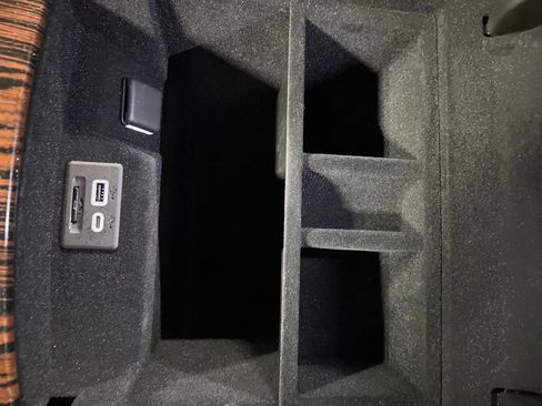 Certified 2023 Cadillac Escalade Premium Luxury w/ LPO, Floor Liner Package AWD/4WD image 27