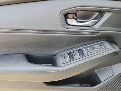 Used 2023 Honda Accord Sport image 13