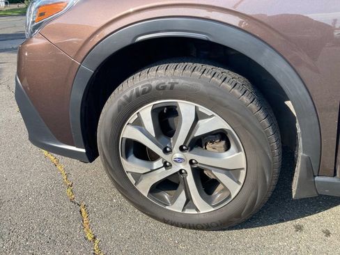 Used 2022 Subaru Outback Touring AWD/4WD image 27