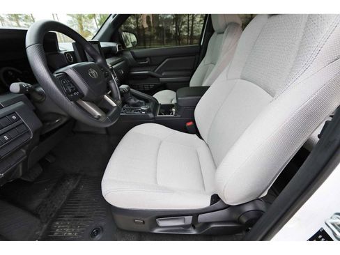 Used 2025 Toyota 4Runner SR5 image 11