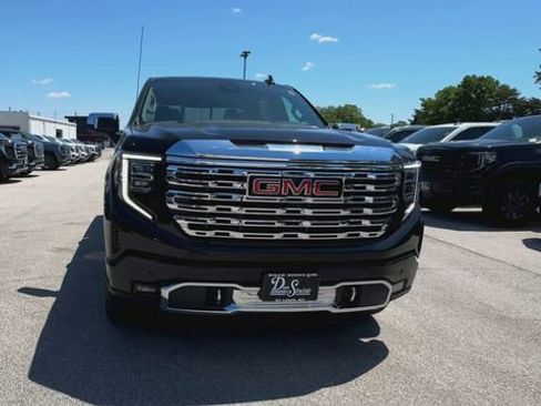 New 2026 GMC Sierra 1500 Denali AWD/4WD image 3