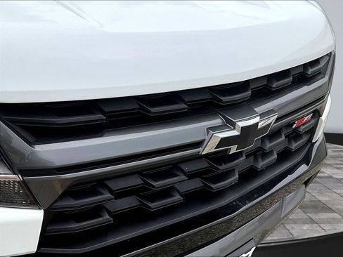 Used 2022 Chevrolet Colorado Z71 w/ Safety Package AWD/4WD image 36