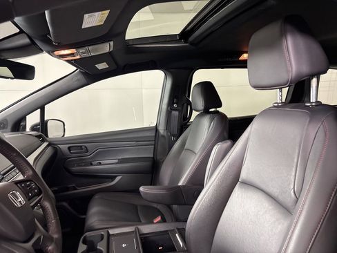 Used 2025 Honda Odyssey Sport-L image 26