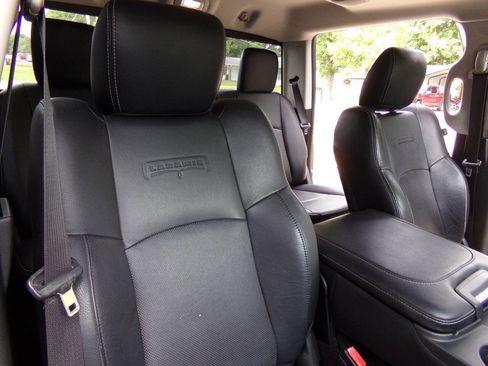 Used 2017 RAM 1500 Laramie w/ Convenience Group RWD image 30