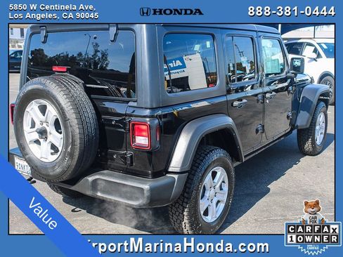 Used 2022 Jeep Wrangler Unlimited Sport image 12