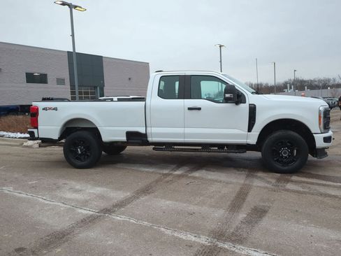 Used 2023 Ford F250 XL w/ STX Appearance Package image 9