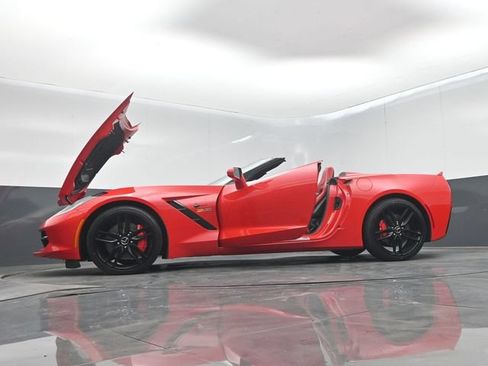 Used 2015 Chevrolet Corvette Stingray Convertible w/ 2LT Preferred Equipment Group RWD image 71