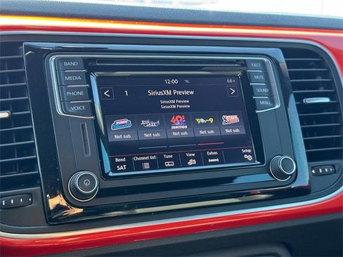 Used 2016 Volkswagen Beetle 1.8T SE image 19