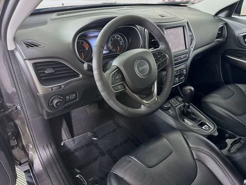 Used 2022 Jeep Cherokee Latitude Lux AWD/4WD image 17