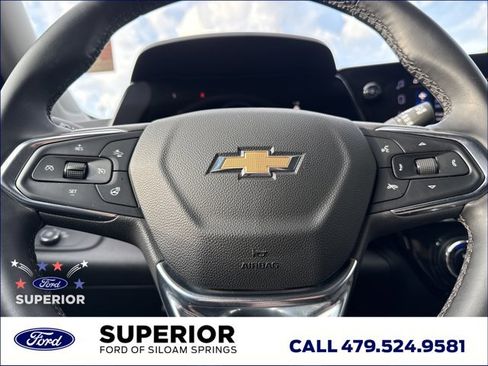 Used 2025 Chevrolet Trax LT w/ Driver Confidence Package FWD image 21