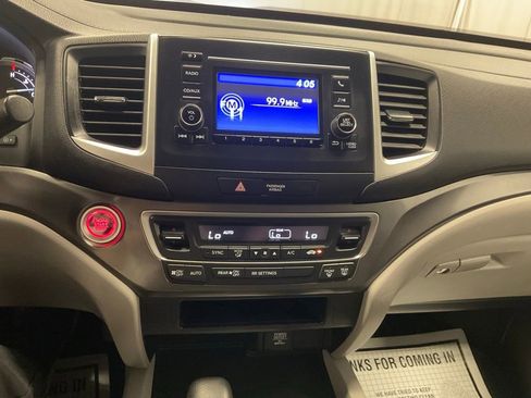Used 2017 Honda Ridgeline RTS image 16