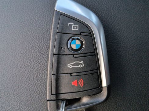 Used 2026 BMW 330i xDrive Sedan image 32