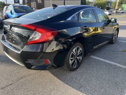 Used 2018 Honda Civic EX-L image 4