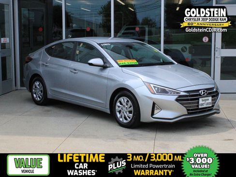 Used 2020 Hyundai Elantra SE w/ Cargo Package (C1) FWD image 1