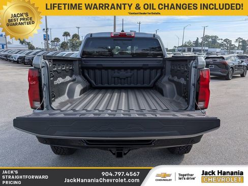 New 2026 Chevrolet Colorado ZR2 w/ Technology Package AWD/4WD image 13
