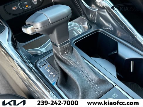New 2026 Kia Sorento S AWD/4WD image 24