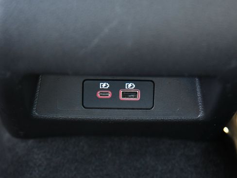 Used 2024 Nissan Altima 2.5 SR FWD image 34