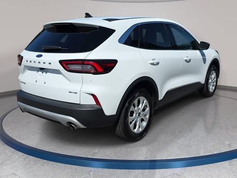 Used 2024 Ford Escape Active AWD/4WD image 5